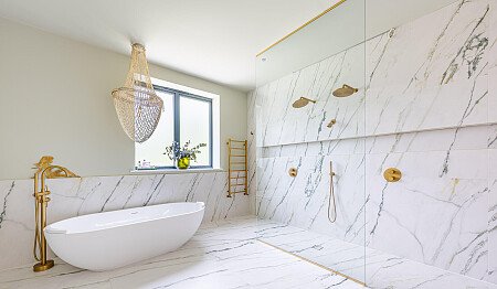 Location Creation: Wynn House: Master ensuite