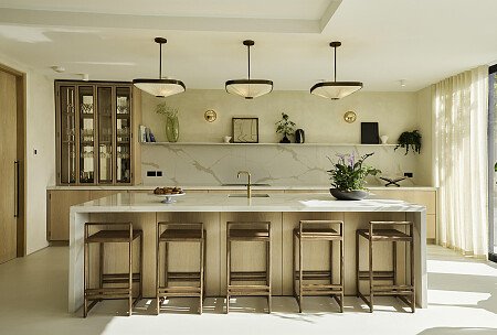 DKollection_TheCliff_1790_Final (1) copy