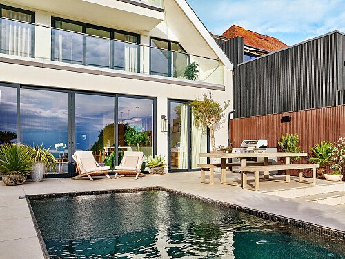 DKollection_TheCliff_1954_Final copy