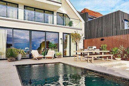 DKollection_TheCliff_1954_Final copy