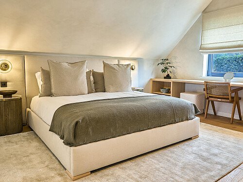 DKollection_TheCliff_1998_Final copy