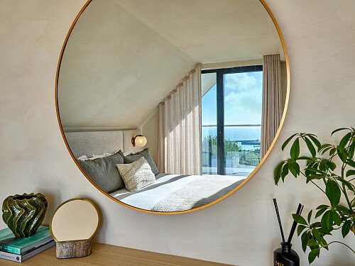 DKollection_TheCliff_Unretouched_0291 copy 2