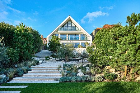 DKollection_TheCliff_Unretouched_0592 copy 2