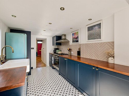 buEyQc1t-UmCTthfGShZMA