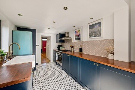 buEyQc1t-UmCTthfGShZMA