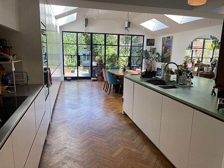 5C81DABF-CCA7-4B41-802B-0A348DA87C5A_1_105_c