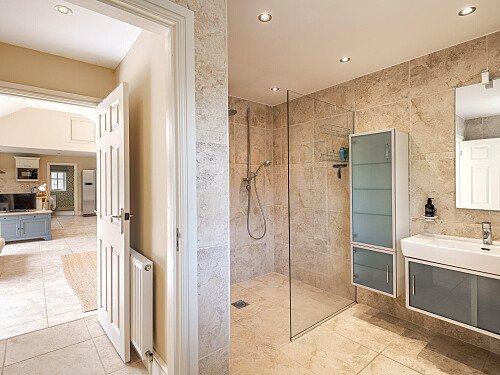 Location Creation: Alfold House: bathroom