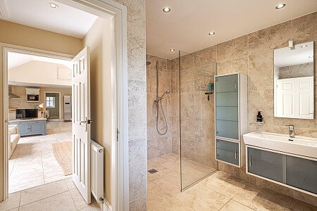 Location Creation: Alfold House: bathroom