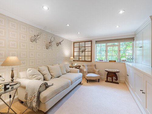 Location Creation: Alfold House: Snug