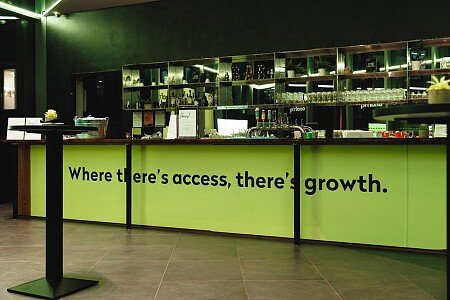 23-onafriq-x-york-road-170124---0c0a9754_54675844436_l