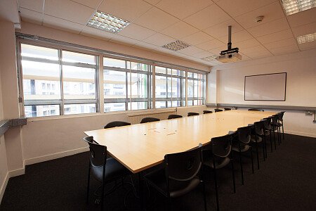 Boardroom c. Craig Gibson 2018 (10)