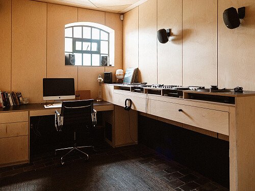 Image for Location 1970