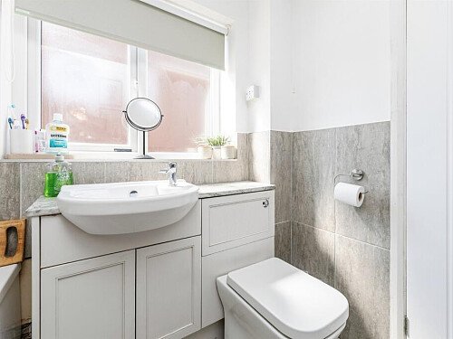 2079_PON118969_IMG_05_0000