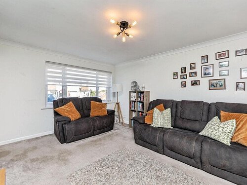 2079_PON118969_IMG_10_0000