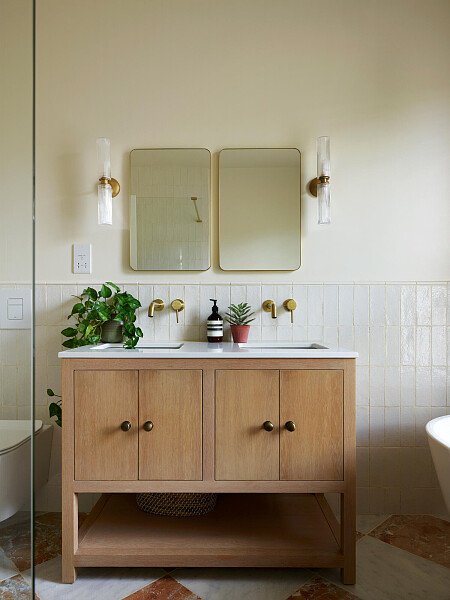 Inderwick road85364v1c