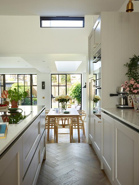 Inderwick road85135v1e