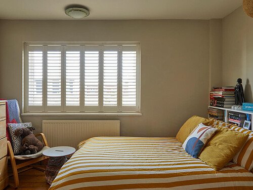 bedroom2side-ChestnutClose-175