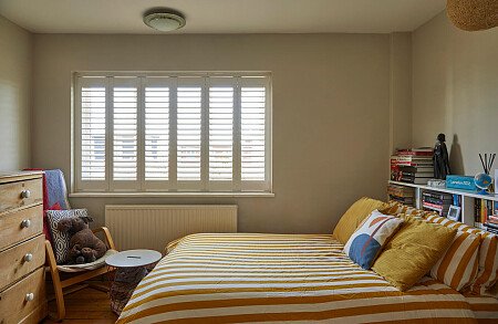 bedroom2side-ChestnutClose-175