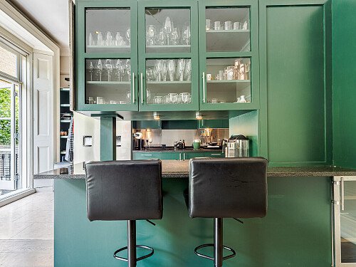 Location Creation: Cranley Place SW7: Breakfast bar