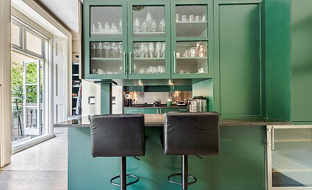 Location Creation: Cranley Place SW7: Breakfast bar