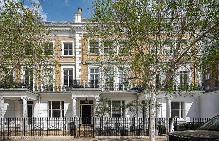 Location Creation: Cranley Place SW7: Exterior  (1)