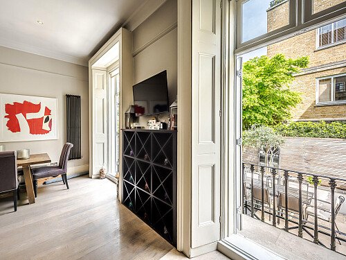 Location Creation: Cranley Place SW7: Kitchen view