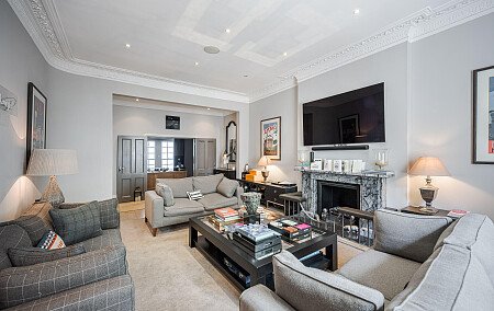 Location Creation: Cranley Place SW7: Sitting room  (1)