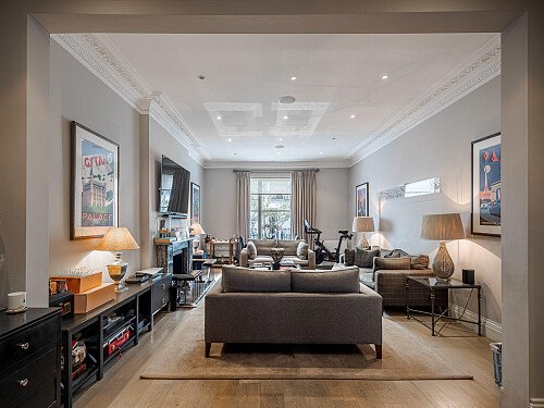 Location Creation: Cranley Place SW7: Sitting room  (3)