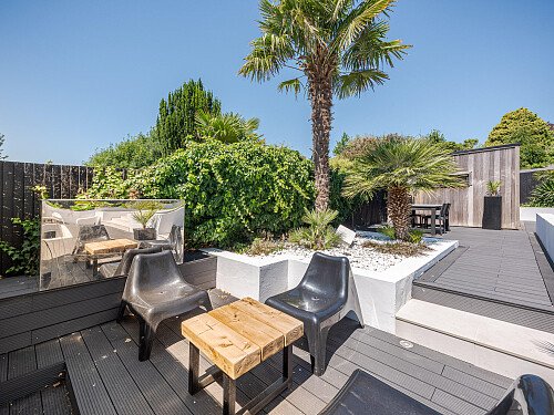 Location Creation: Hove House: Garden  (1)