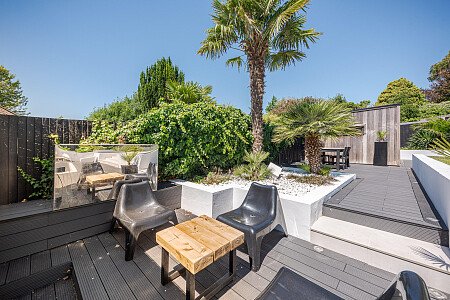 Location Creation: Hove House: Garden  (1)