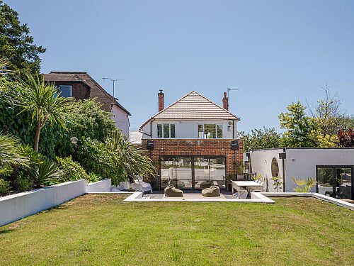 Location Creation: Hove House: Garden
