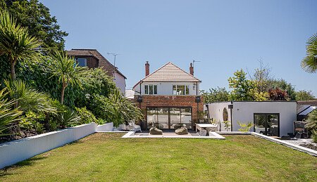 Location Creation: Hove House: Garden