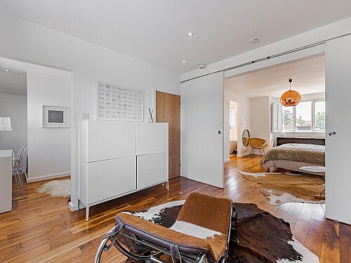 Location Creation: Hove House: Master