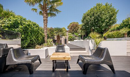 Location Creation: Hove House: Outdoor seating