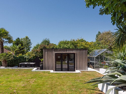 Location Creation: Hove House: Outhouse