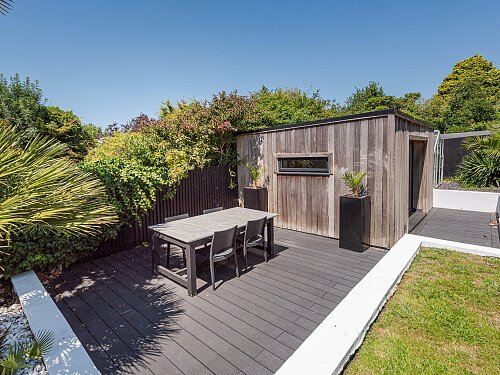 Location Creation: Hove House: Outhouse and seating