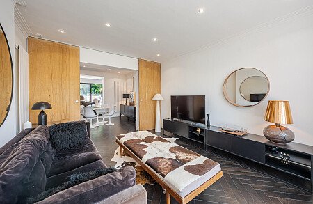 Location Creation: Hove House: Sitting room  (1)