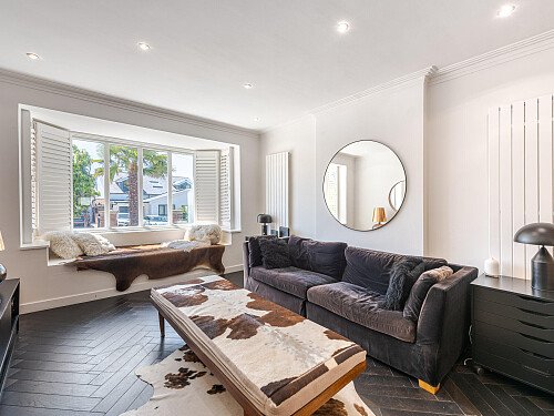 Location Creation: Hove House: Sitting room