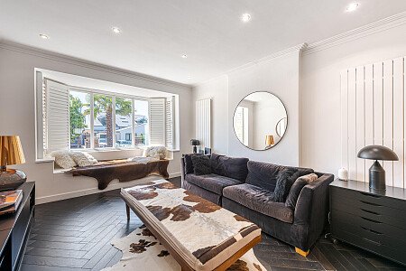 Location Creation: Hove House: Sitting room