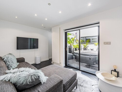 Location Creation: Hove House: TV Room