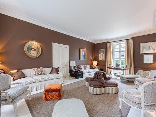 Location Creation: St Peter's Square: Formal sitting room