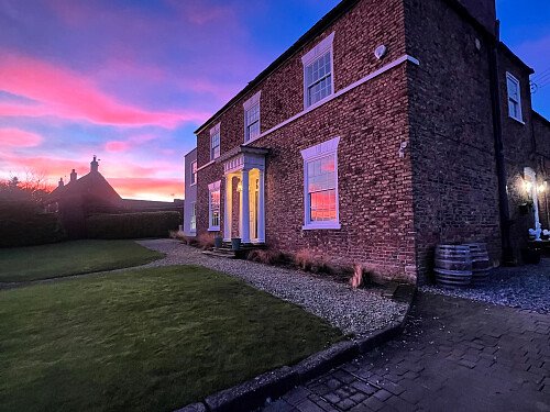 73F4E15E-60F9-40EB-9BB9-A3079706737A