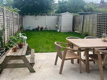 Southfields, SW18-15