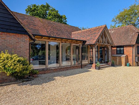 The Bothy Smithbrook Barns Cranleigh GU6 8LH -12