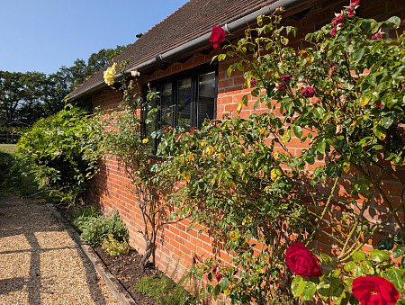 The Bothy Smithbrook Barns Cranleigh GU6 8LH -23