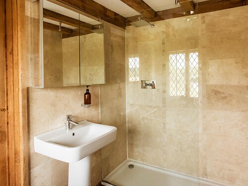 The Bothy Smithbrook Barns Cranleigh GU6 8LH -57