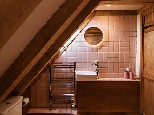 The Bothy Smithbrook Barns Cranleigh GU6 8LH -58