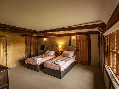 The Bothy Smithbrook Barns Cranleigh GU6 8LH -76