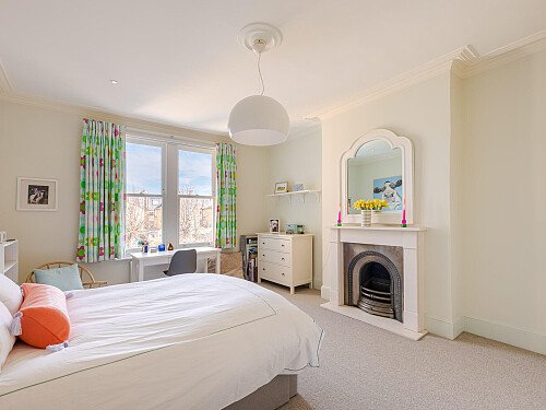 Location Creation: Blenkare: Bedroom (1)