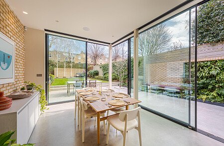 Location Creation: Blenkare: Dining